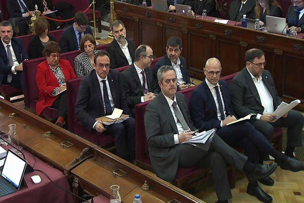 Los acusados del juicio del 'procés', en la segunda sesión en el Tribunal. Foto: RTVE